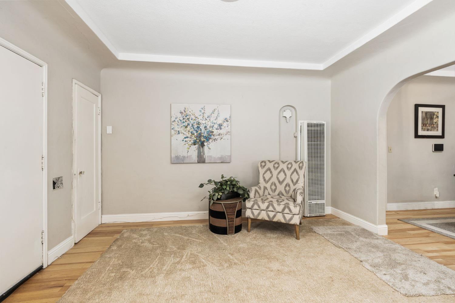 4025 E Tulare Street, Fresno, CA, 93702