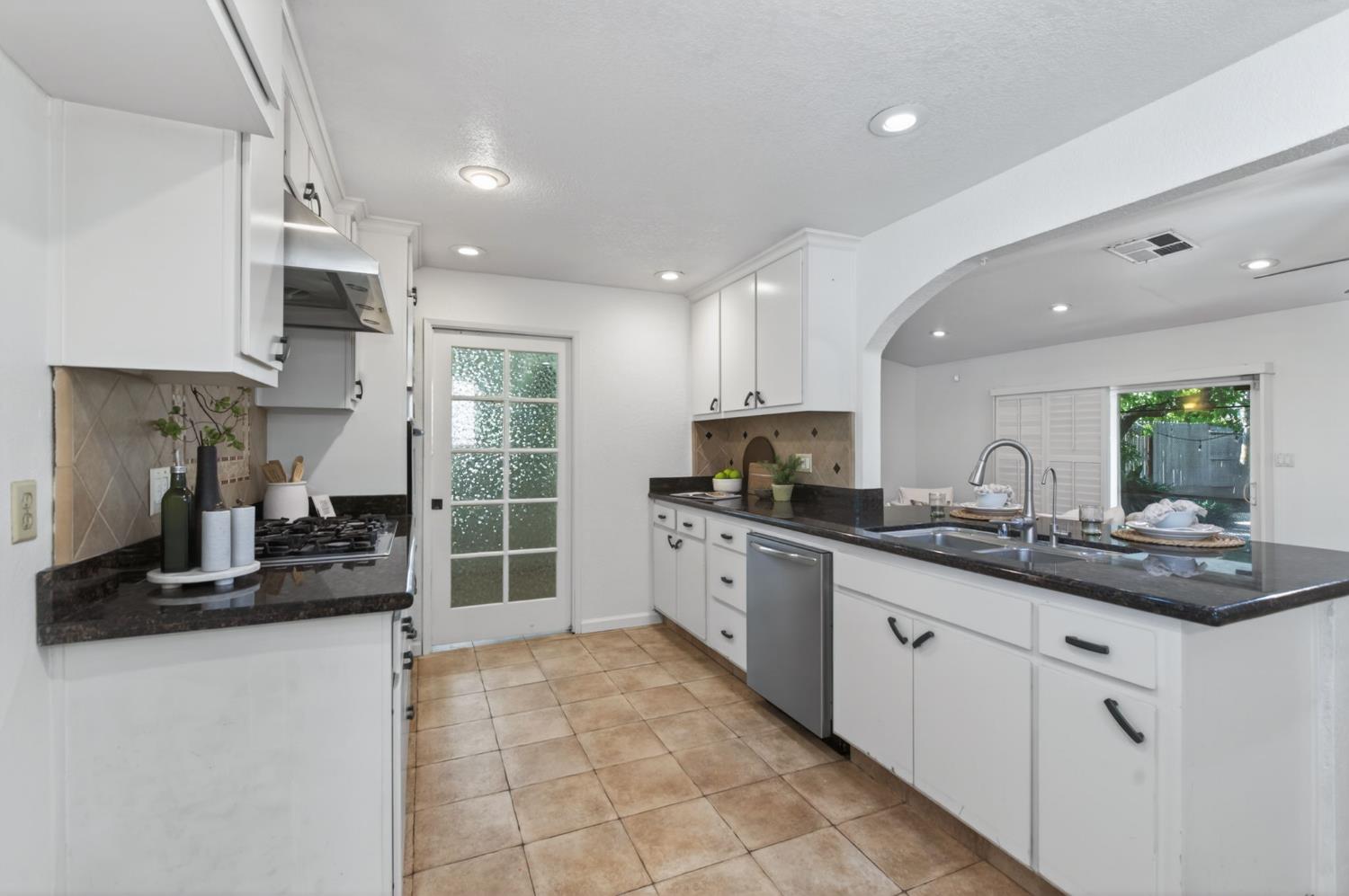 1153 Menlo Avenue, Clovis, CA, 93612