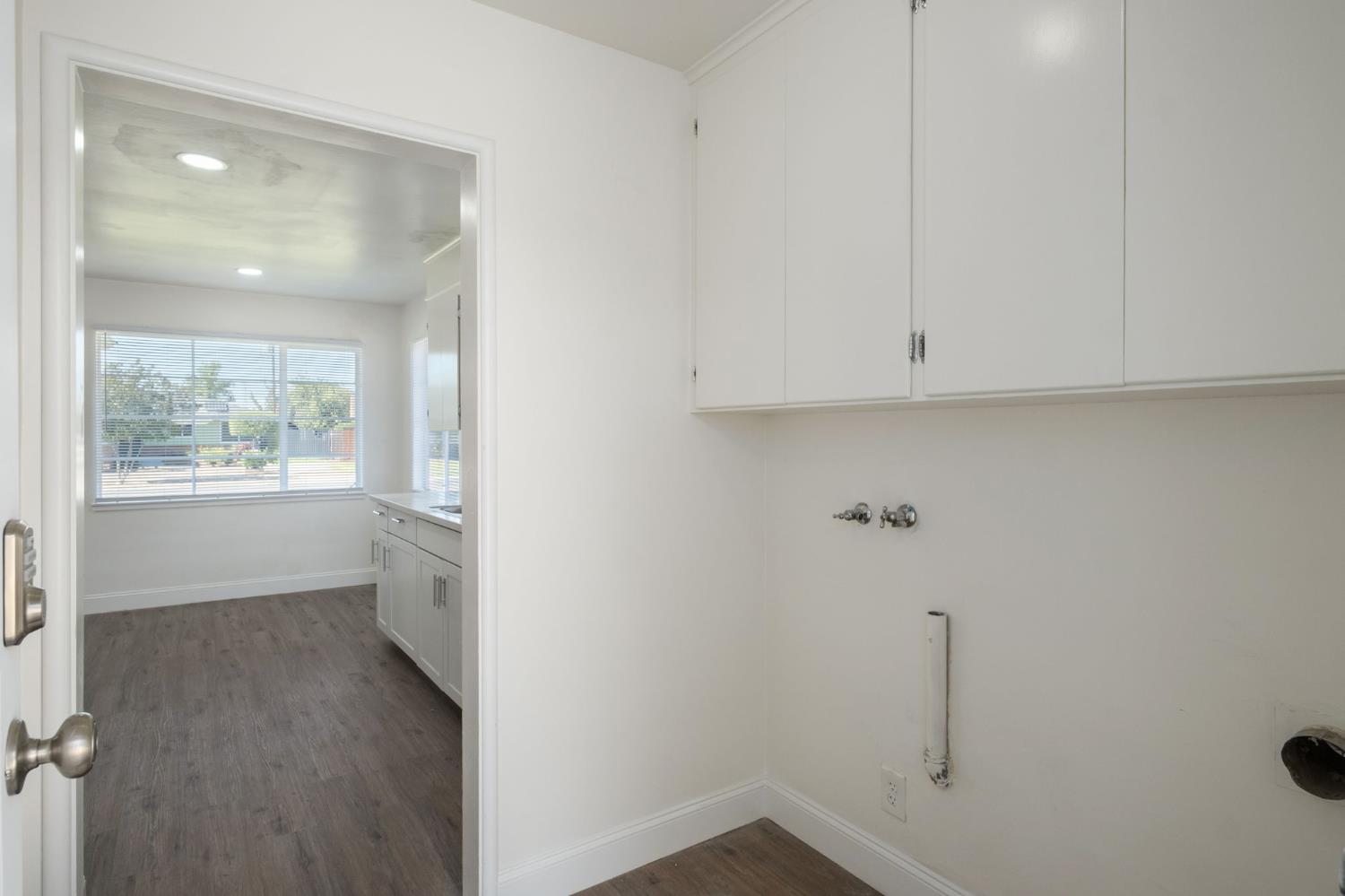 1715 W Terrace Avenue, Fresno, CA, 93705