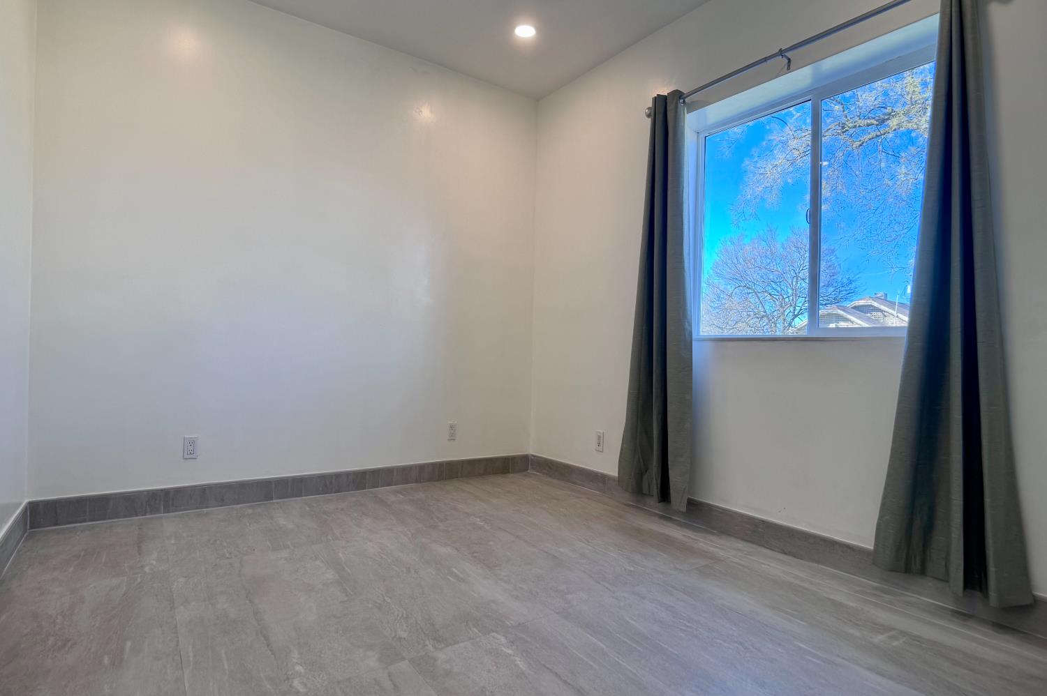 416 E Tuolumne Street N, Fresno, CA, 93706
