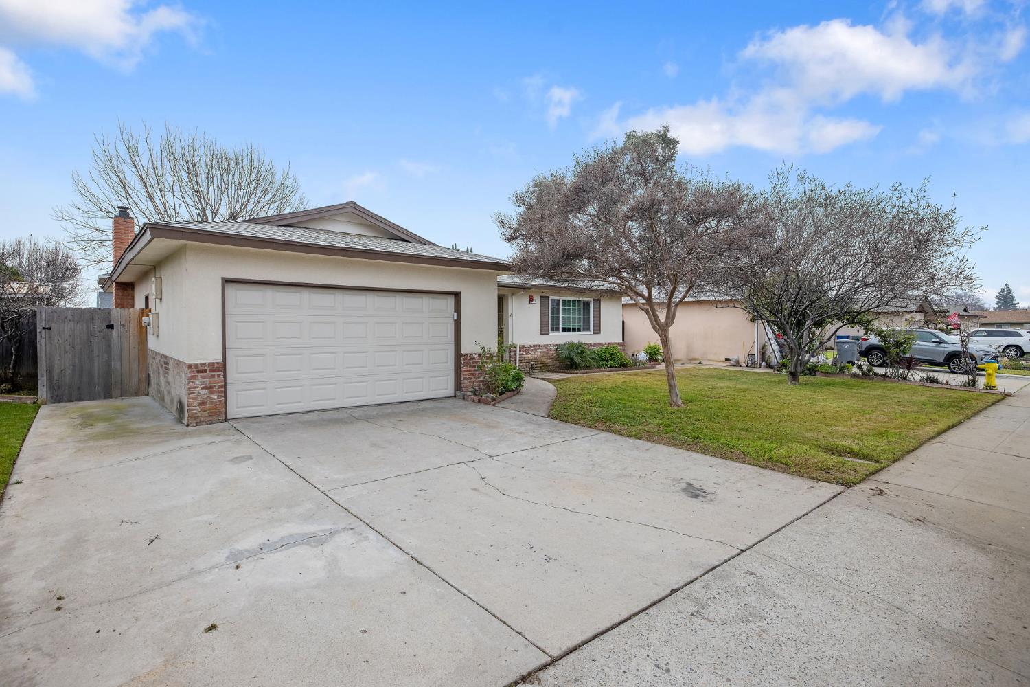 Single Family in Clovis - photo 2