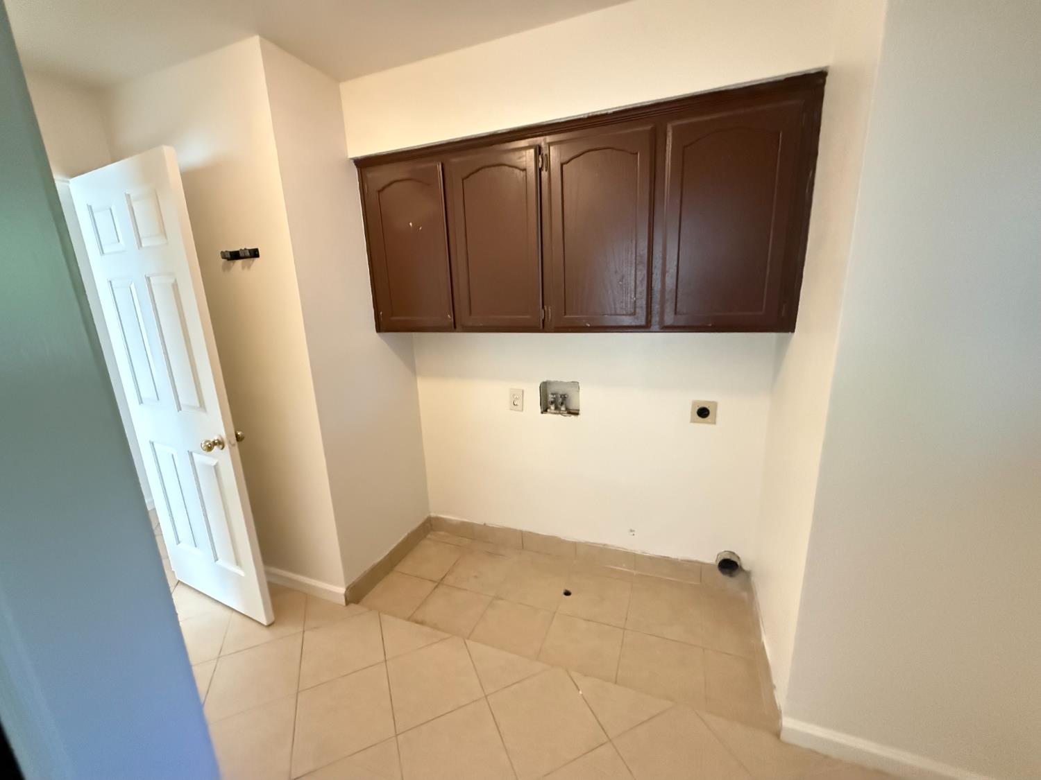 6366 N Forestiere Avenue, Fresno, CA, 93722