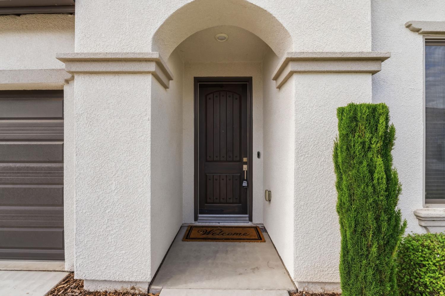 Single Family in Fresno - photo 2