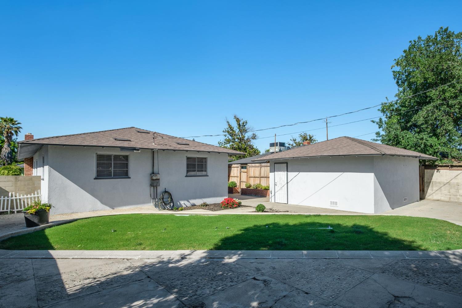 1715 W Terrace Avenue, Fresno, CA, 93705