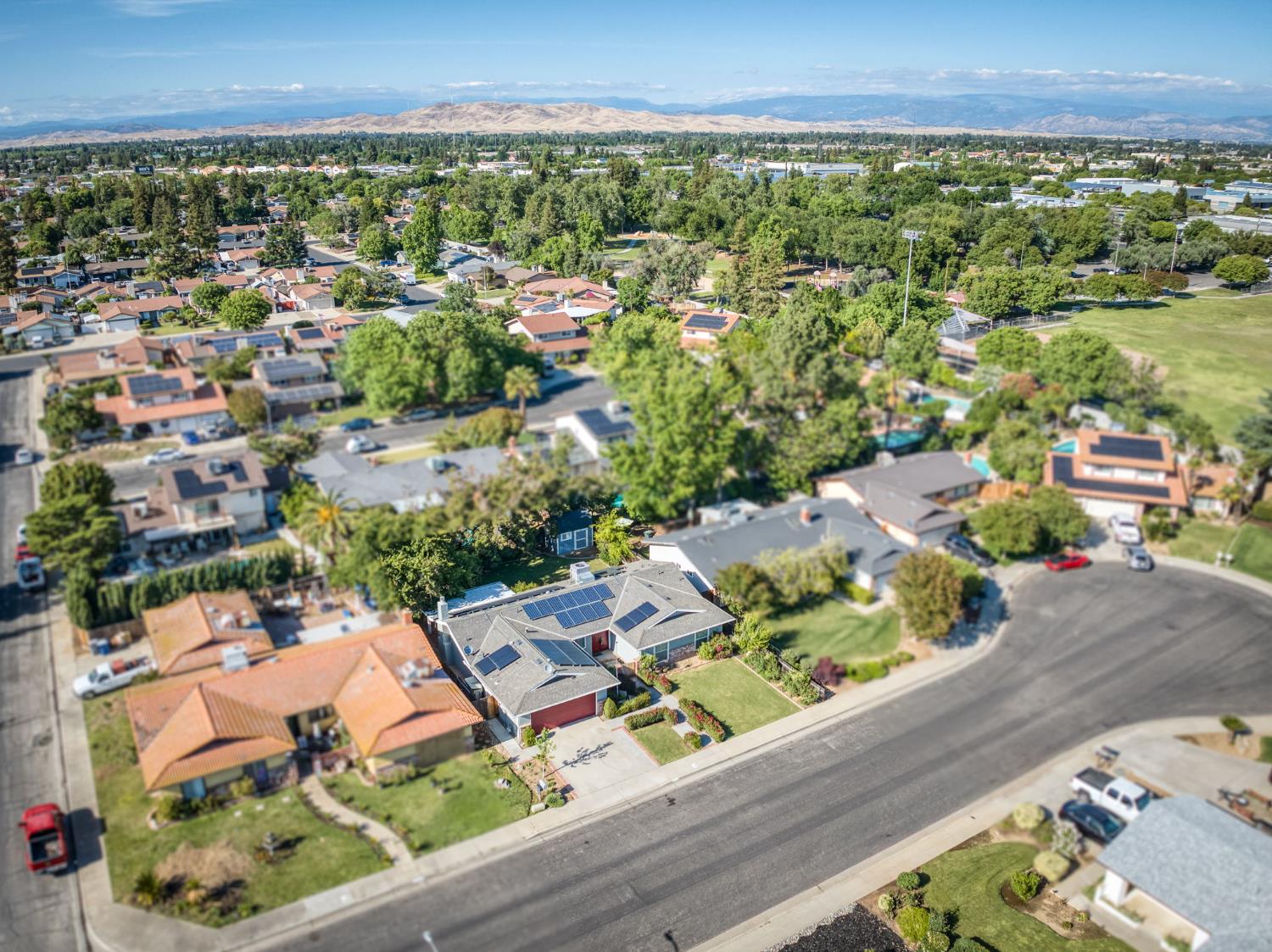 1153 Menlo Avenue, Clovis, CA, 93612