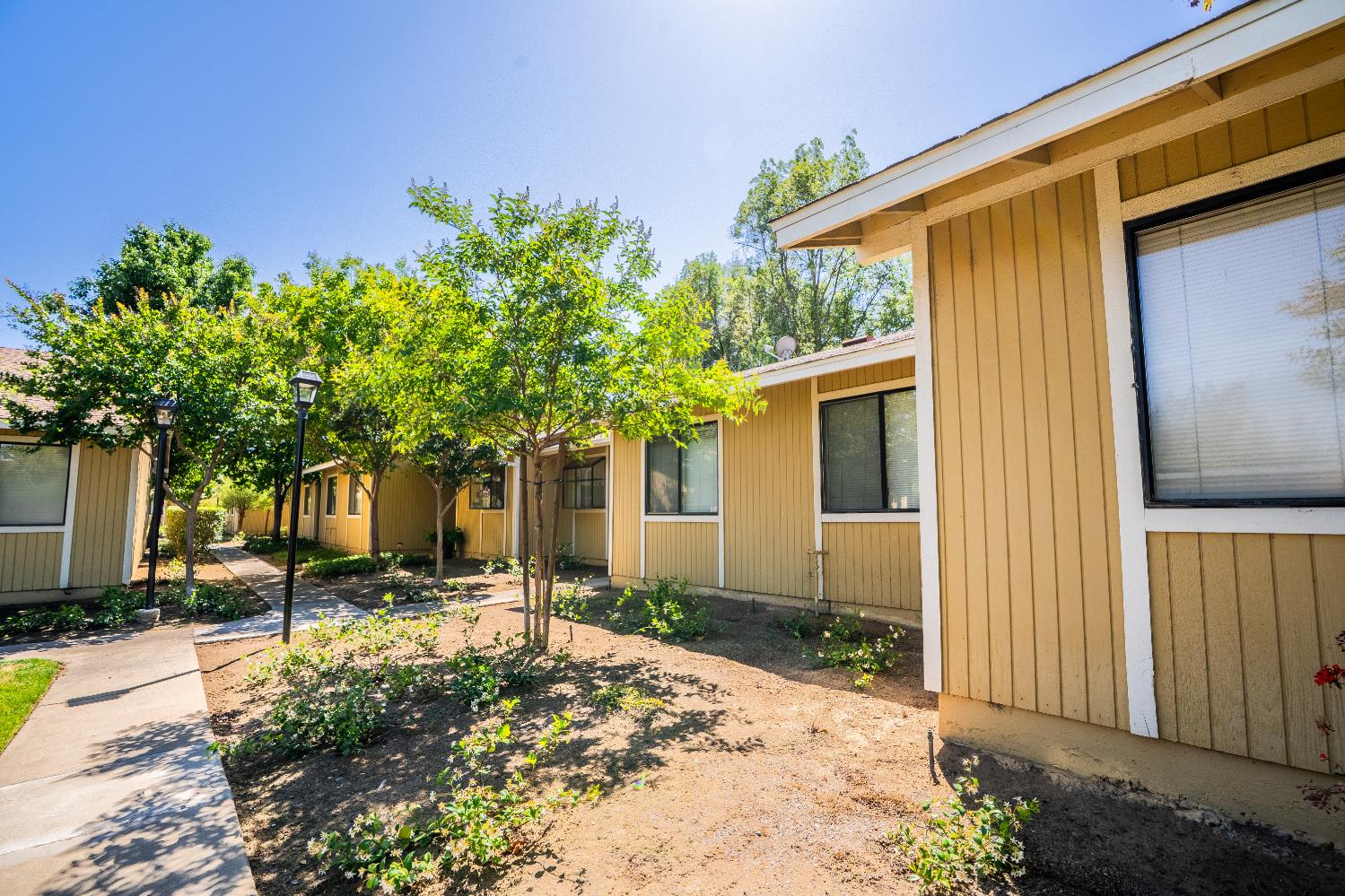 Condo in Fresno - photo 3