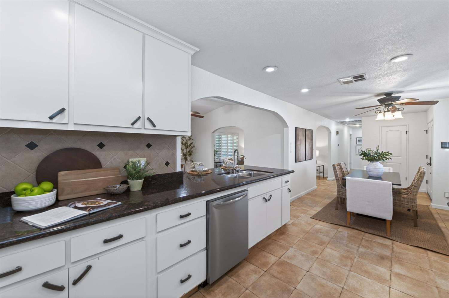 1153 Menlo Avenue, Clovis, CA, 93612