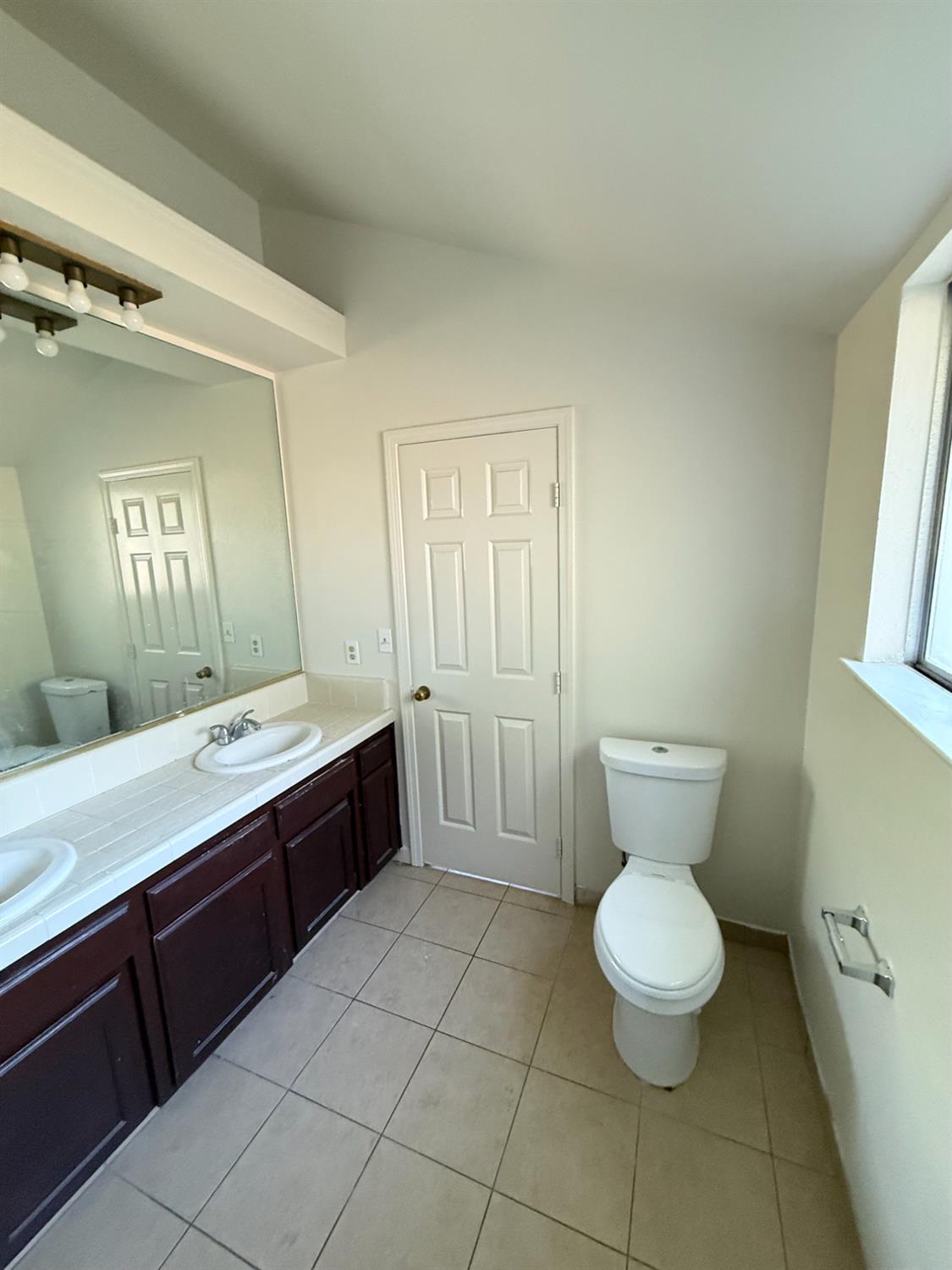6366 N Forestiere Avenue, Fresno, CA, 93722