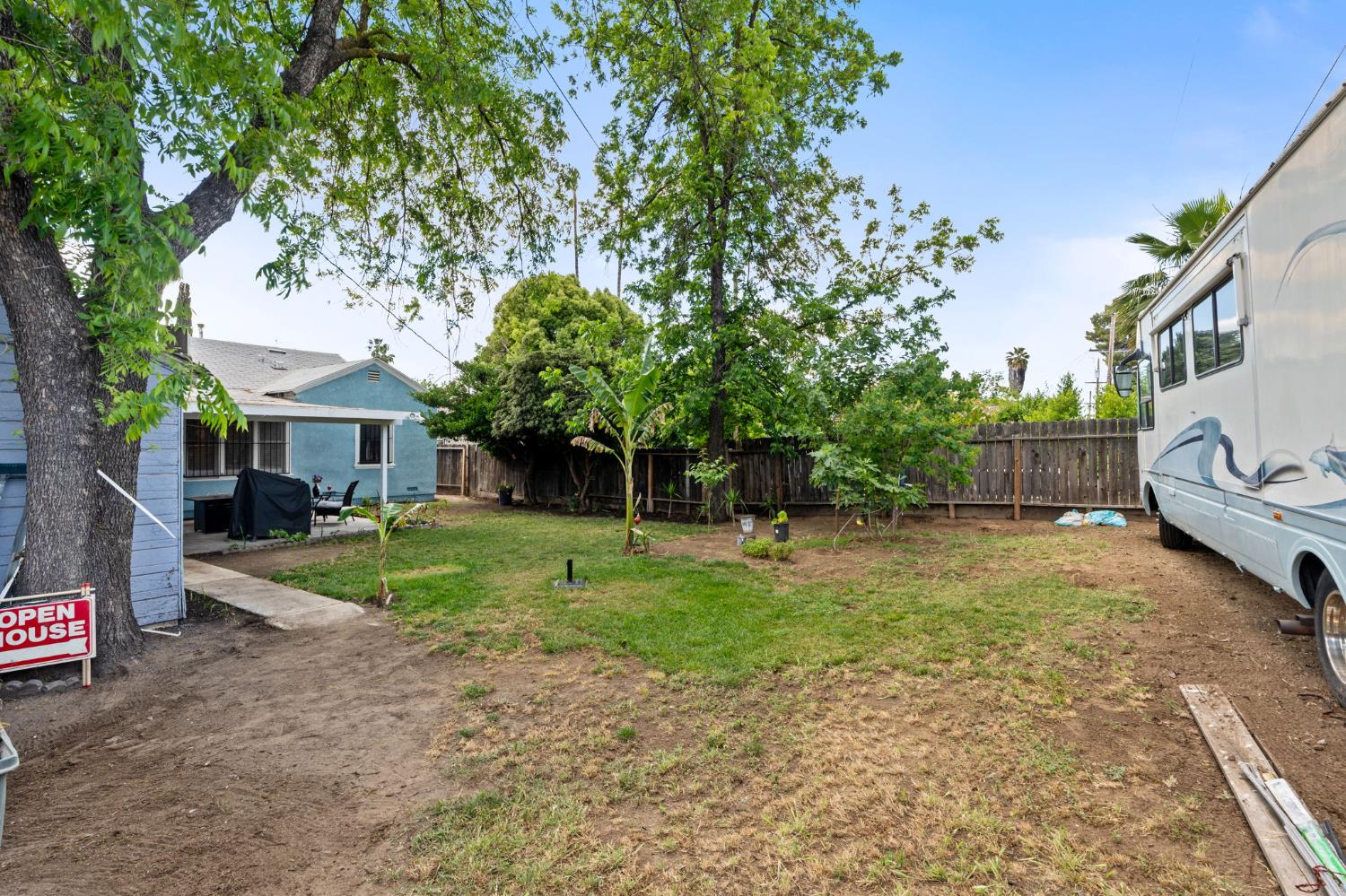 4025 E Tulare Street, Fresno, CA, 93702