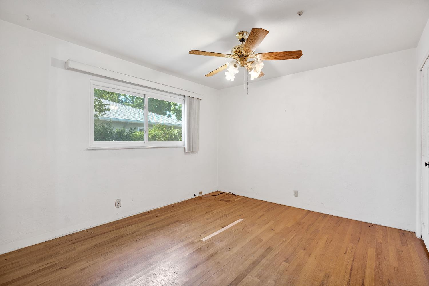 3376 E Richert, Fresno, CA, 93726