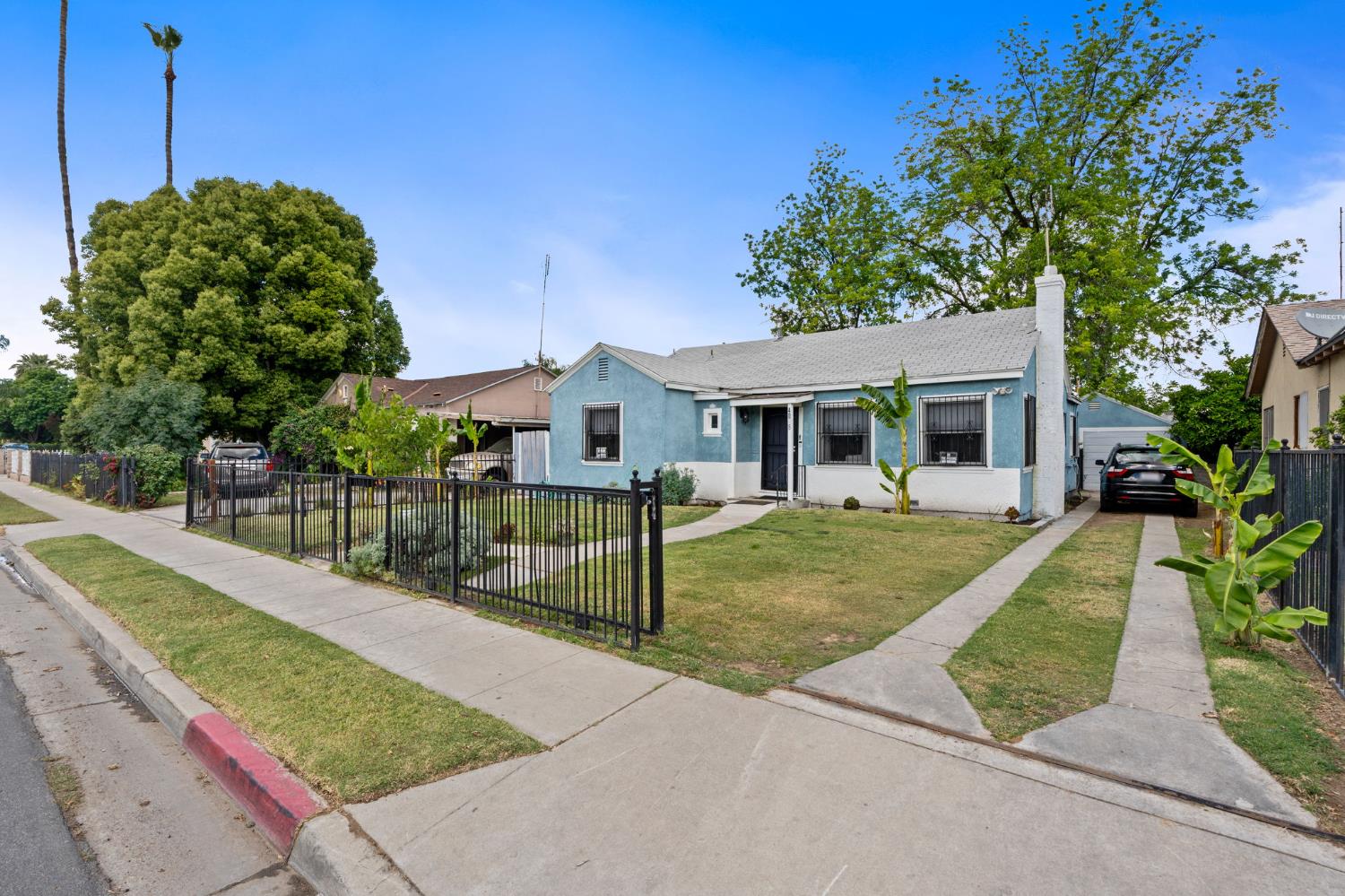 4025 E Tulare Street, Fresno, CA, 93702