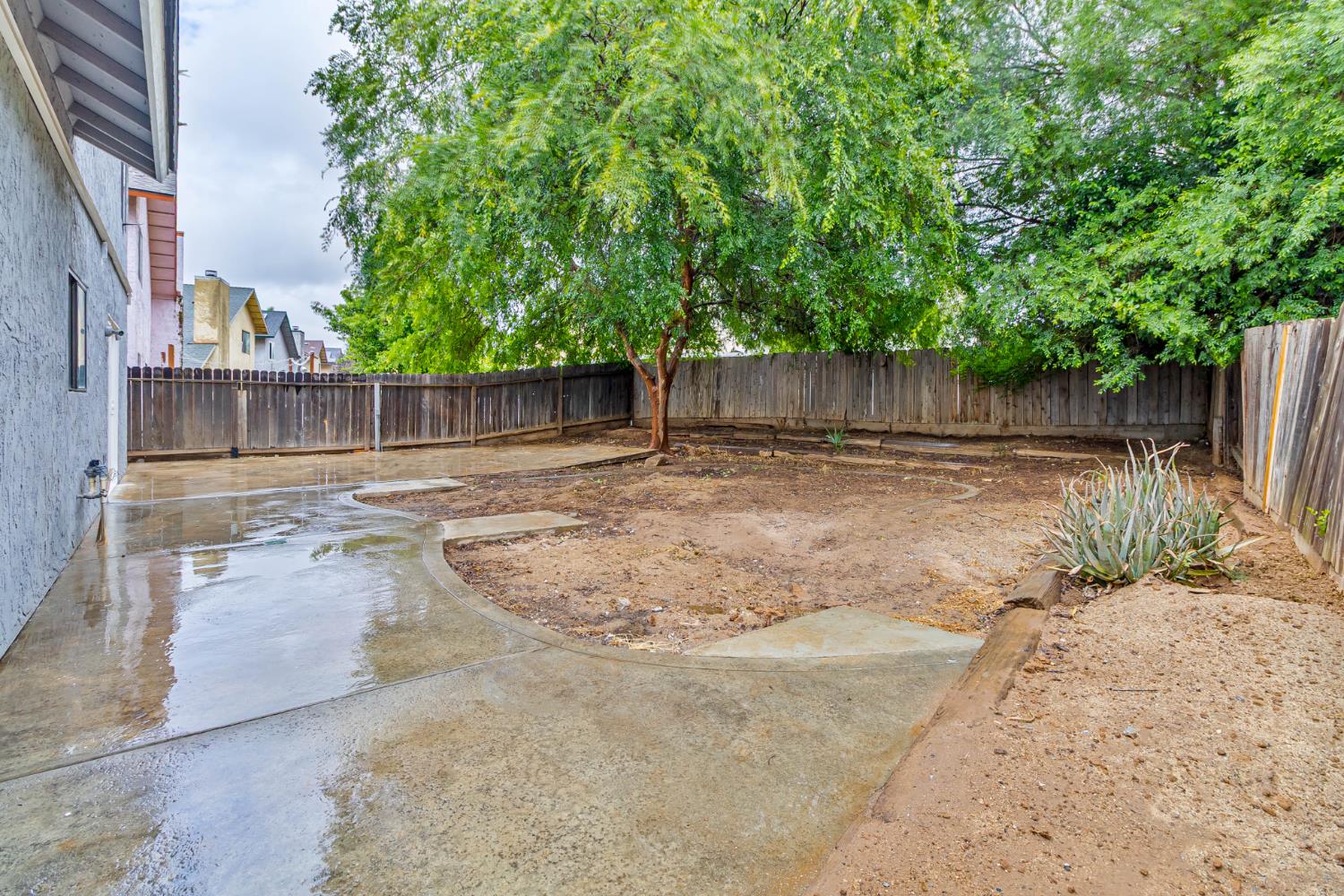 2244 N Prospect Avenue, Fresno, CA, 93722