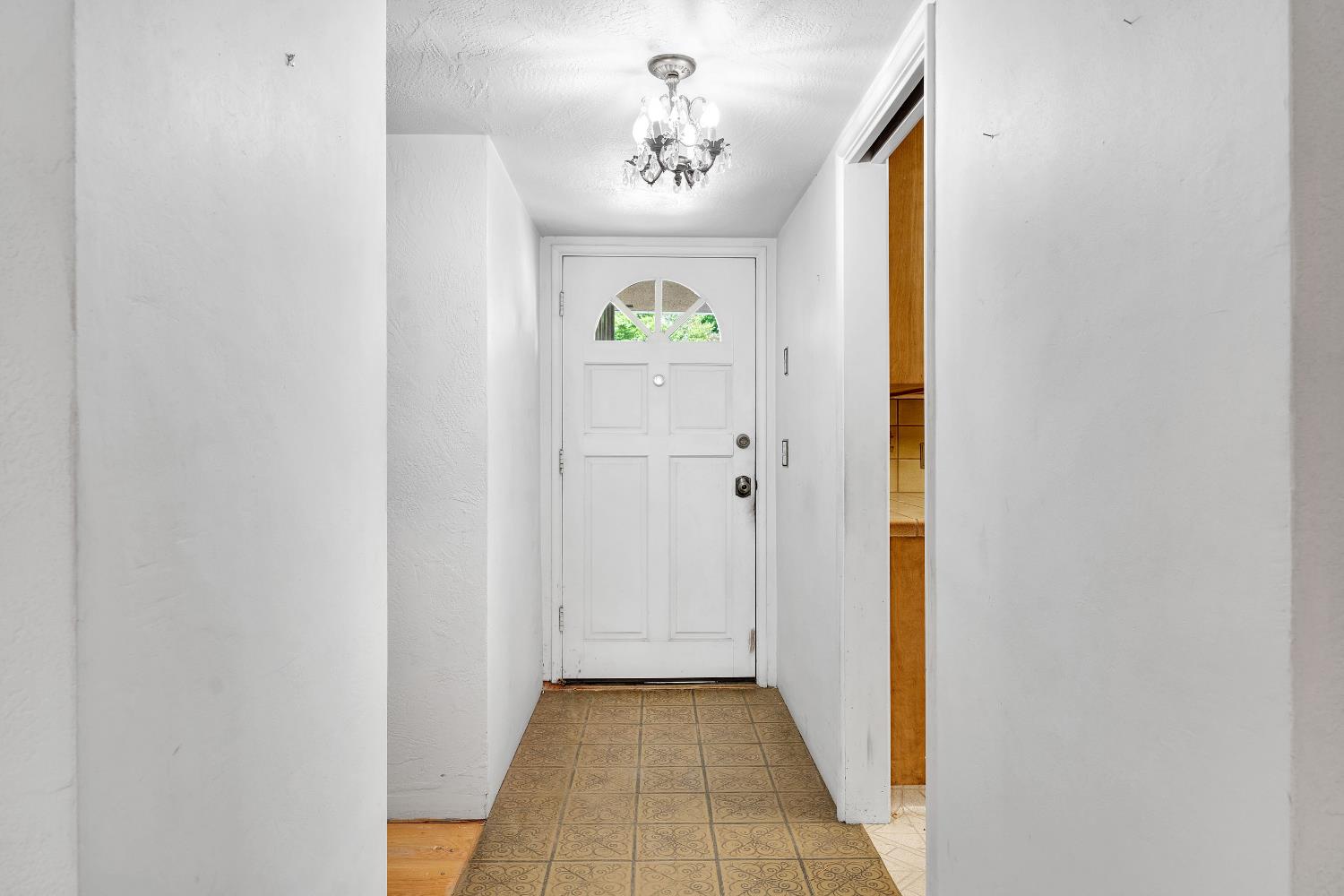 3376 E Richert, Fresno, CA, 93726