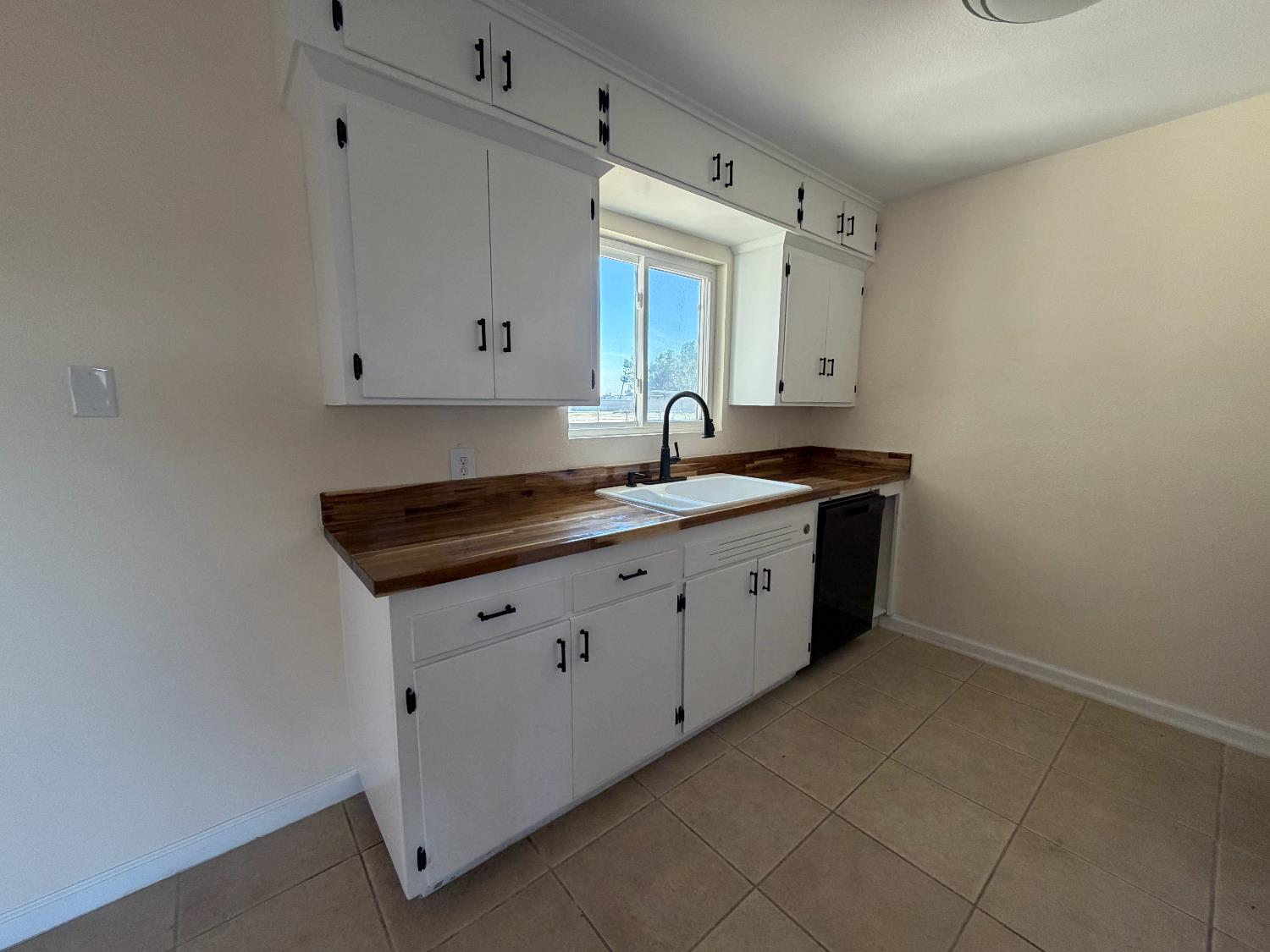 12447 E Herndon Avenue, Clovis, CA, 93619