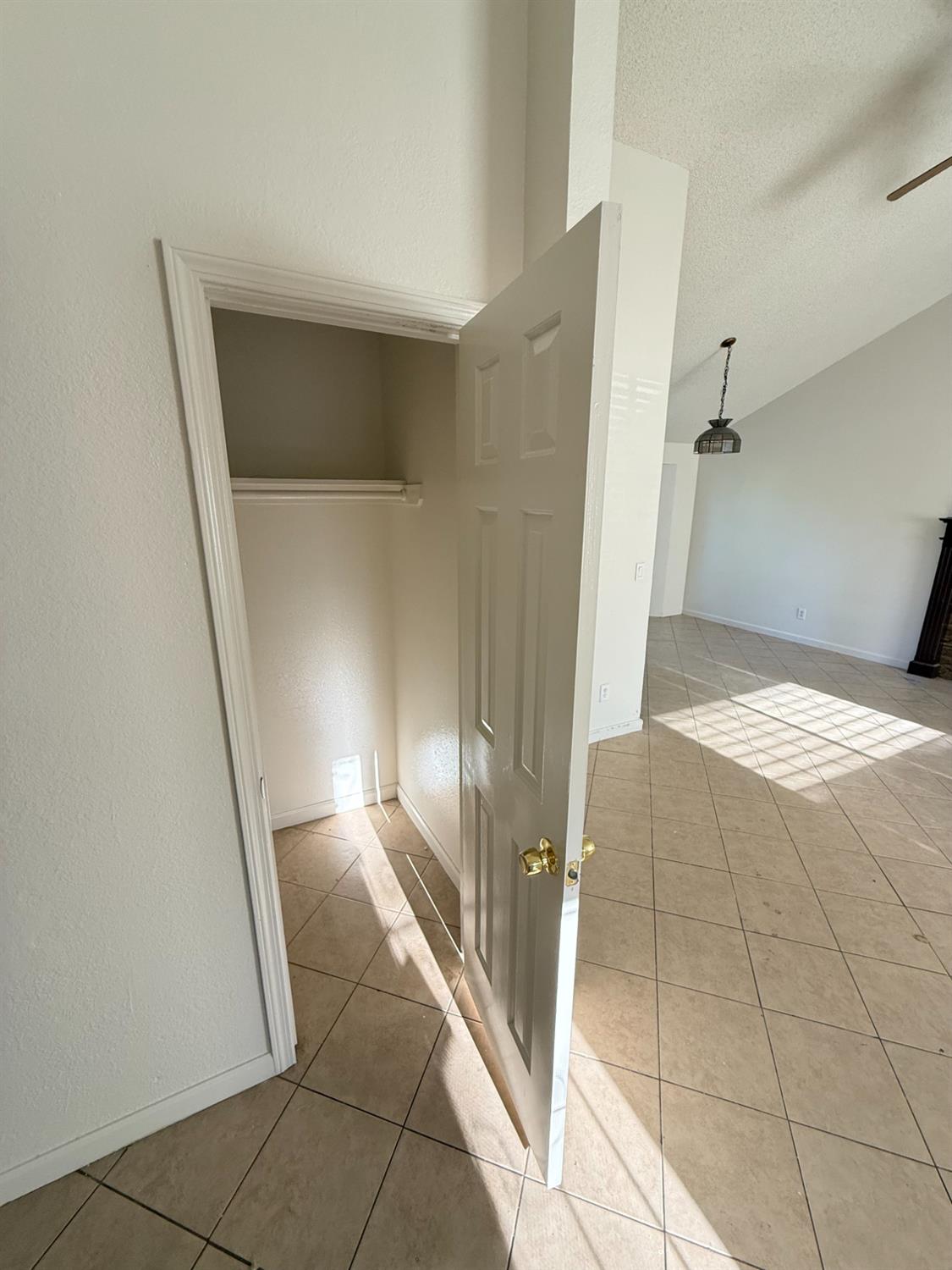 6366 N Forestiere Avenue, Fresno, CA, 93722