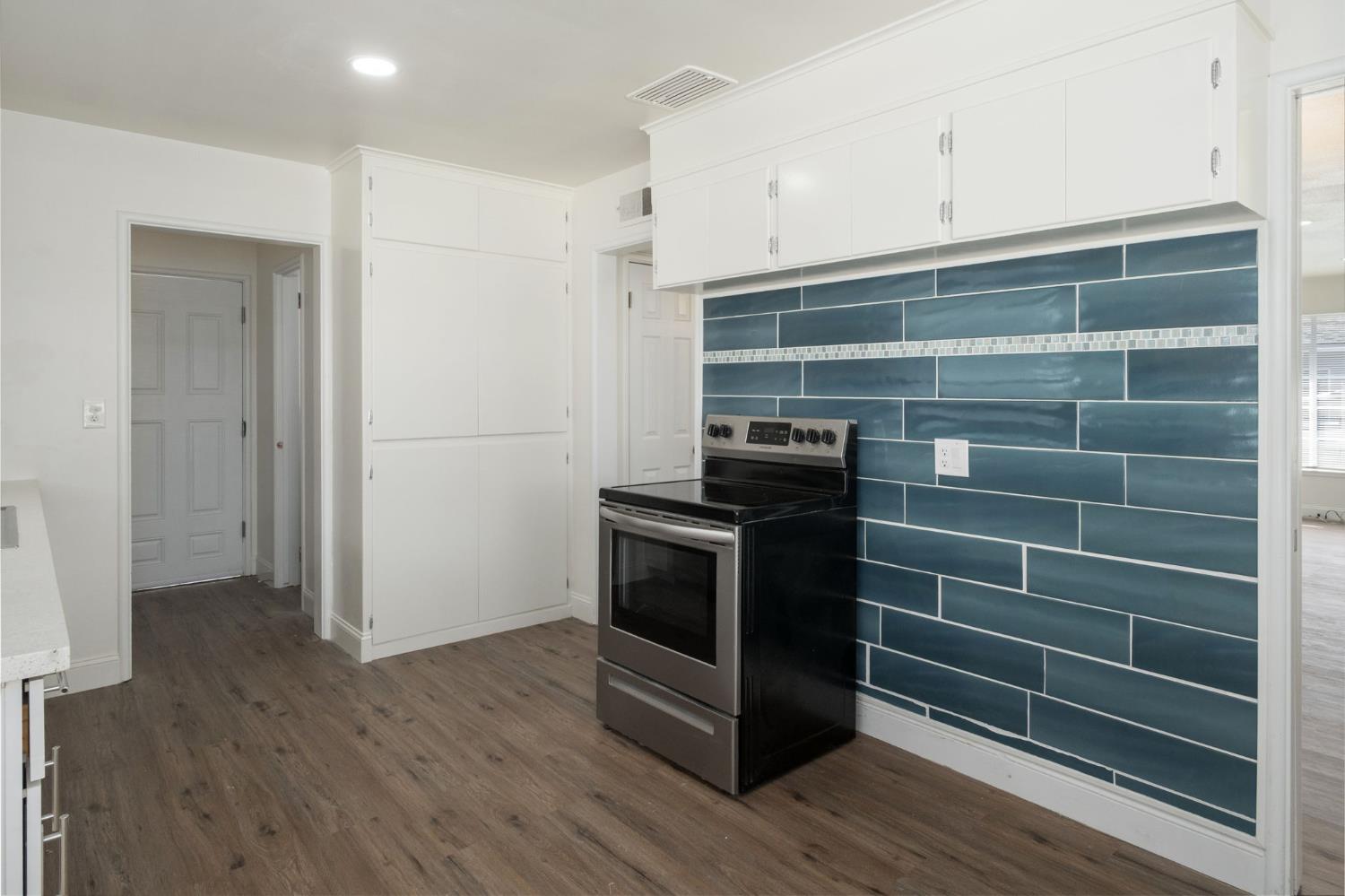 1715 W Terrace Avenue, Fresno, CA, 93705