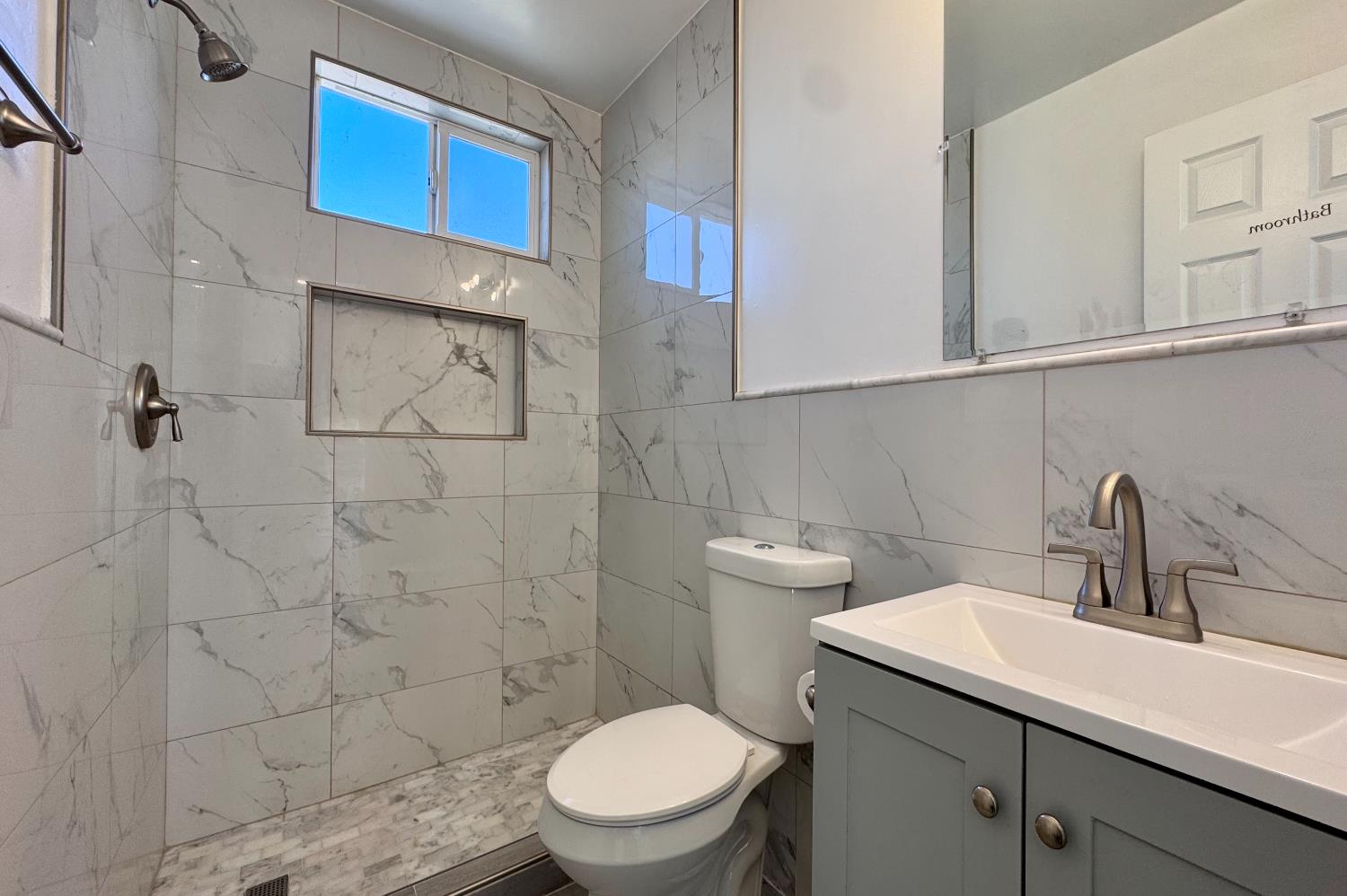 416 E Tuolumne Street N, Fresno, CA, 93706