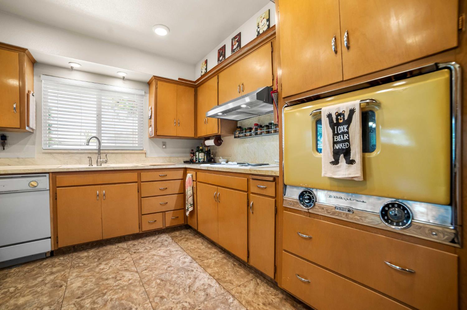 2244 E Princeton Avenue, Fresno, CA, 93703