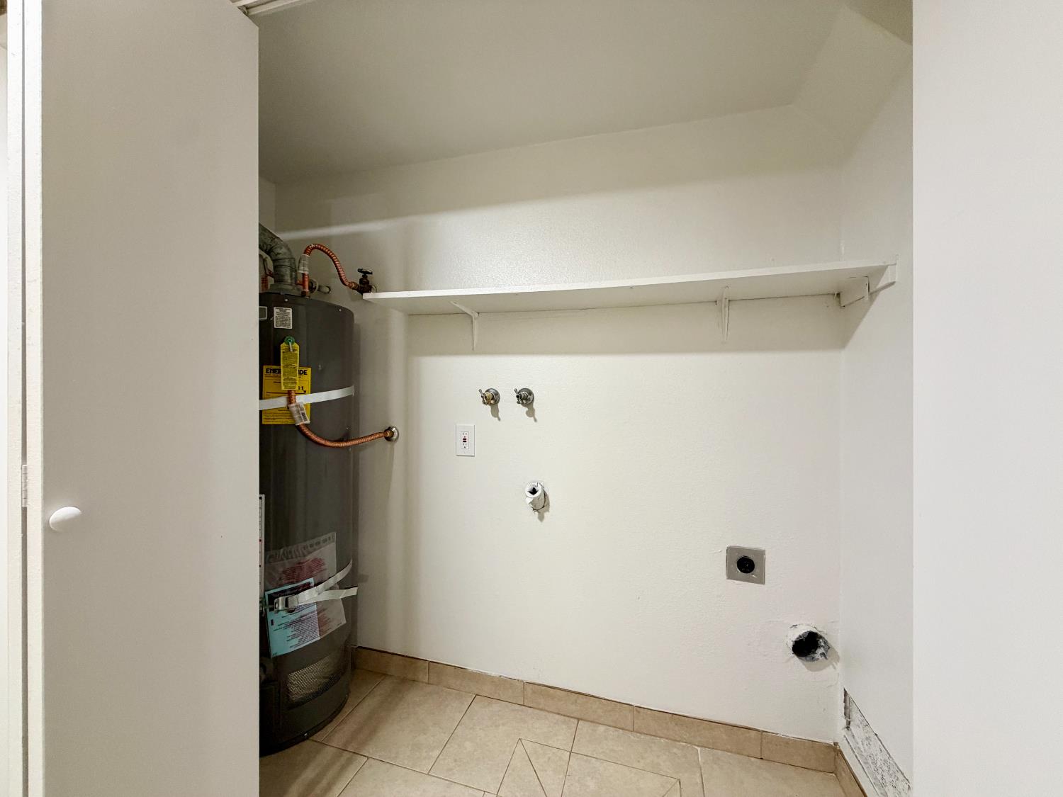 1250 E Shaw Avenue UNIT&nbsp;122, Fresno, CA, 93710