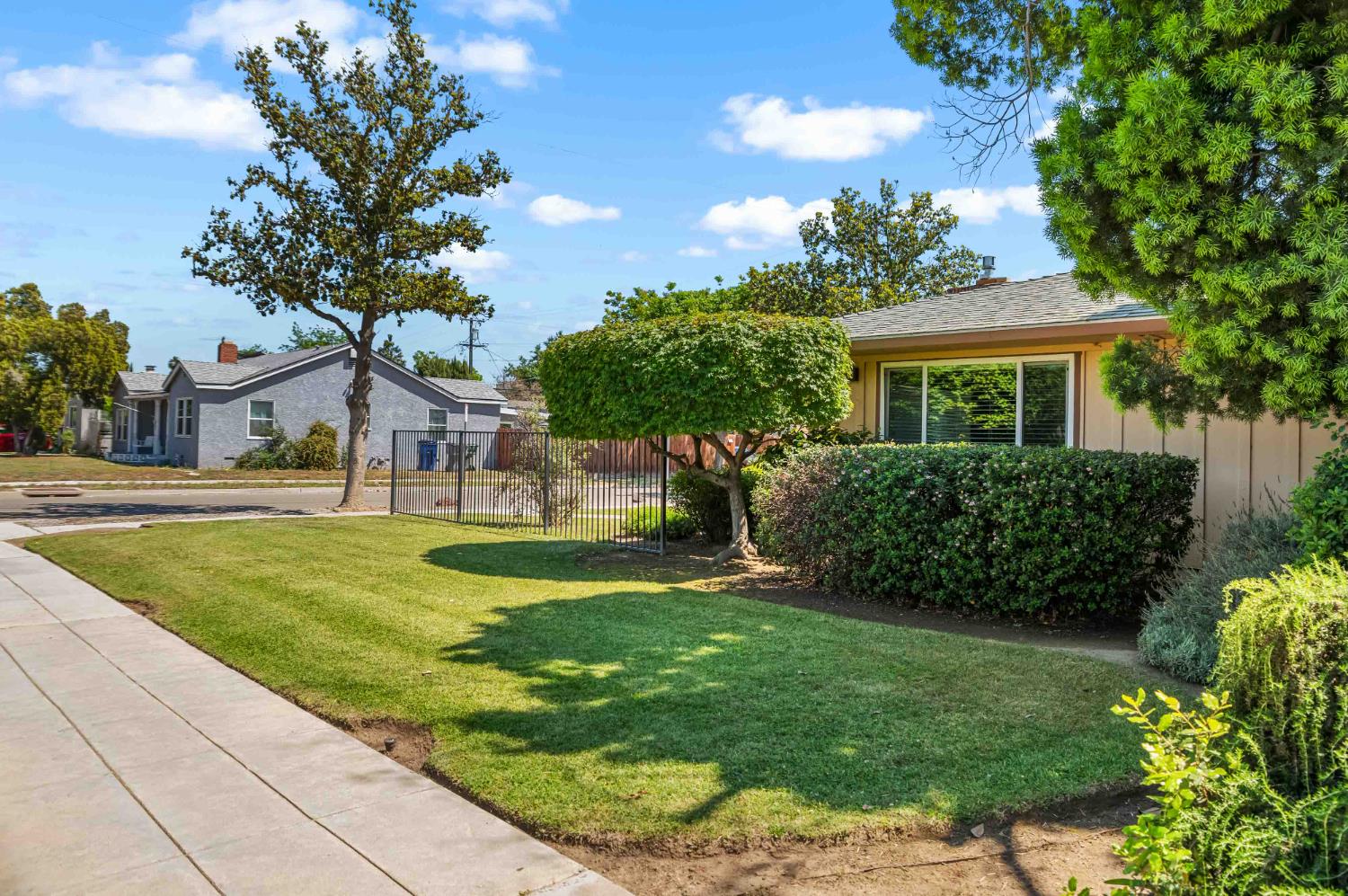 2244 E Princeton Avenue, Fresno, CA, 93703