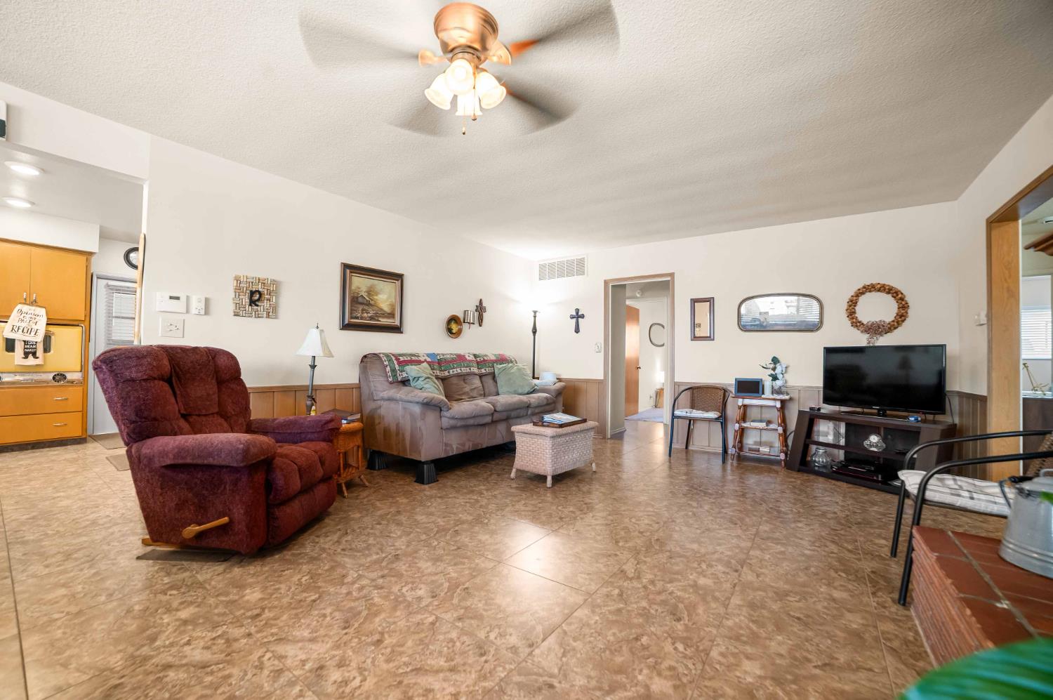 2244 E Princeton Avenue, Fresno, CA, 93703