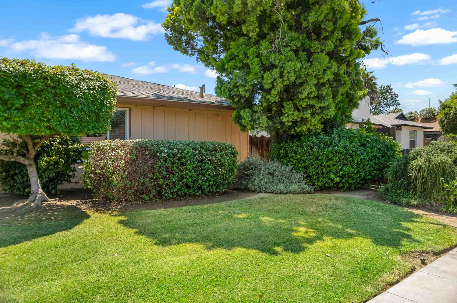 2244 E Princeton Avenue, Fresno, CA, 93703