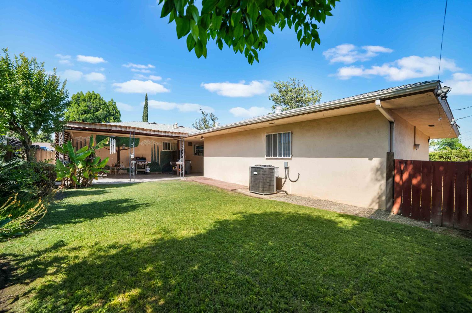 2244 E Princeton Avenue, Fresno, CA, 93703