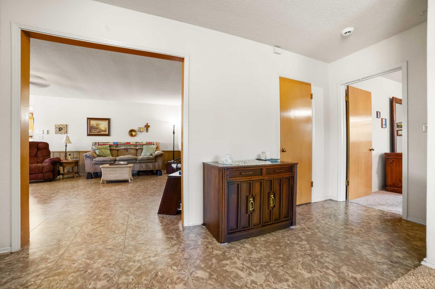 2244 E Princeton Avenue, Fresno, CA, 93703