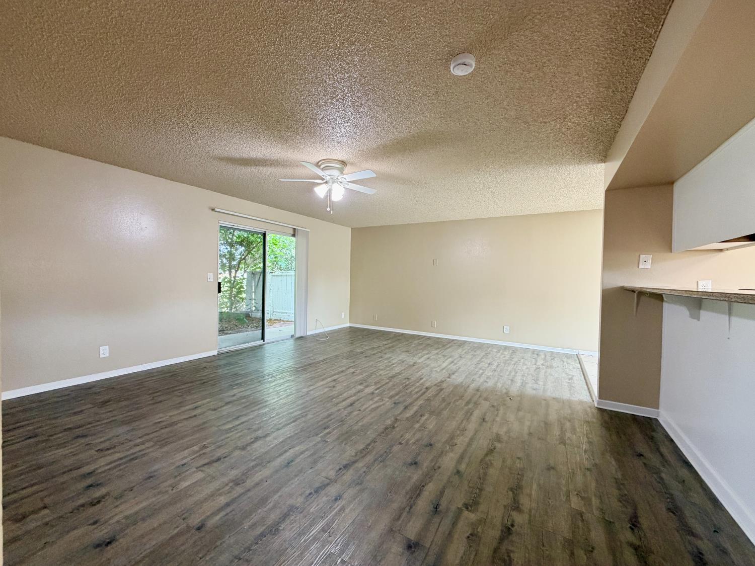 1250 E Shaw Avenue UNIT&nbsp;122, Fresno, CA, 93710