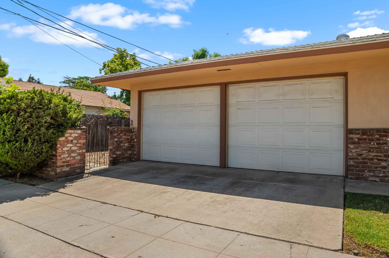 2244 E Princeton Avenue, Fresno, CA, 93703