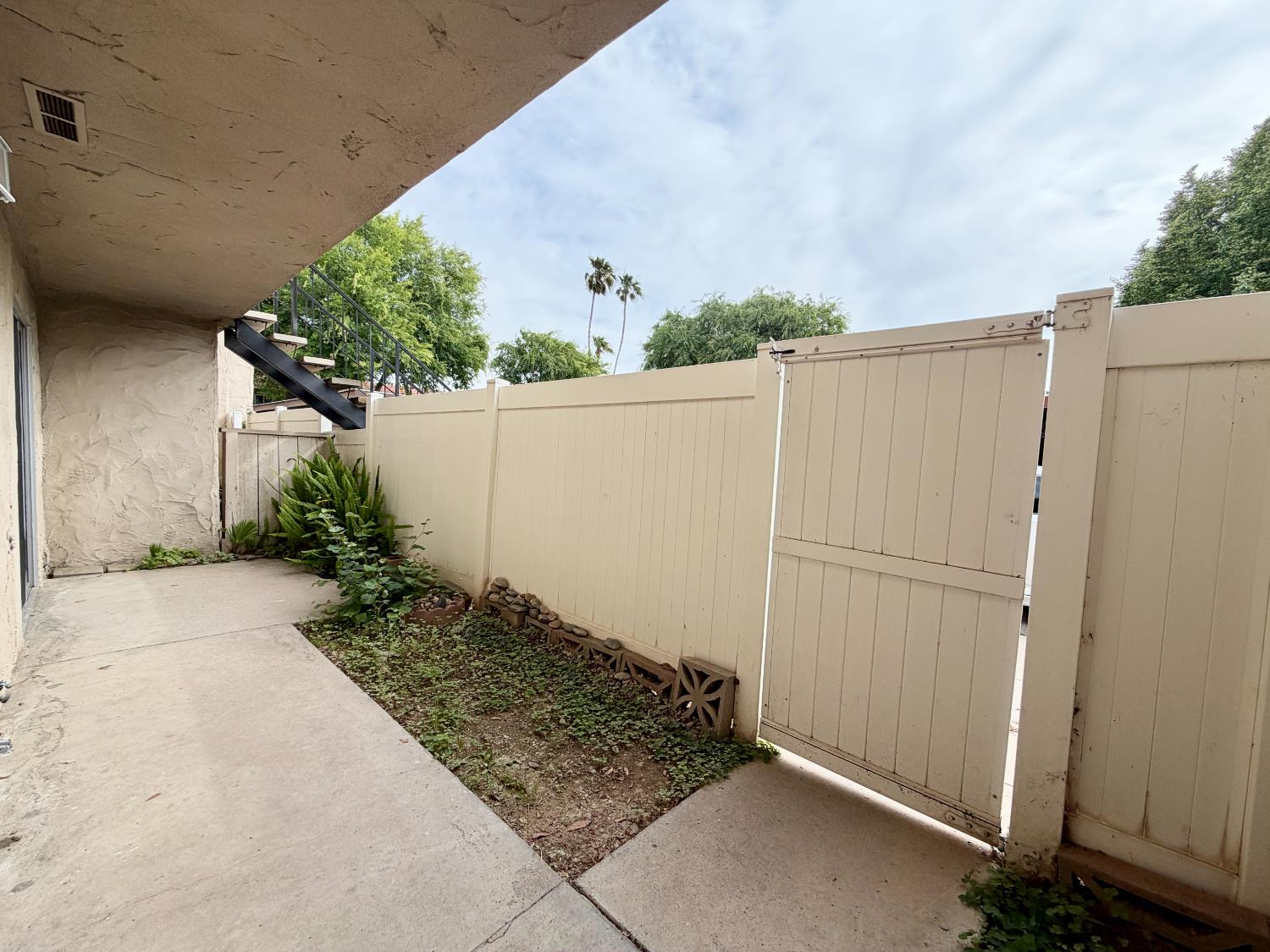 1250 E Shaw Avenue UNIT&nbsp;122, Fresno, CA, 93710