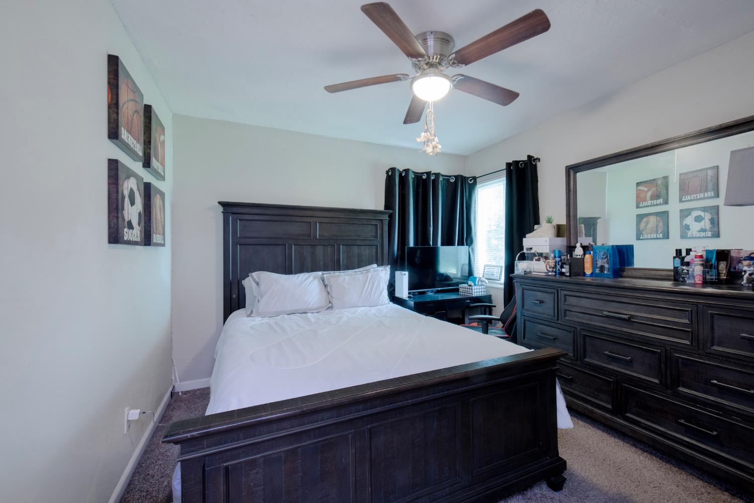 814 W Vassar Avenue, Fresno, CA, 93705