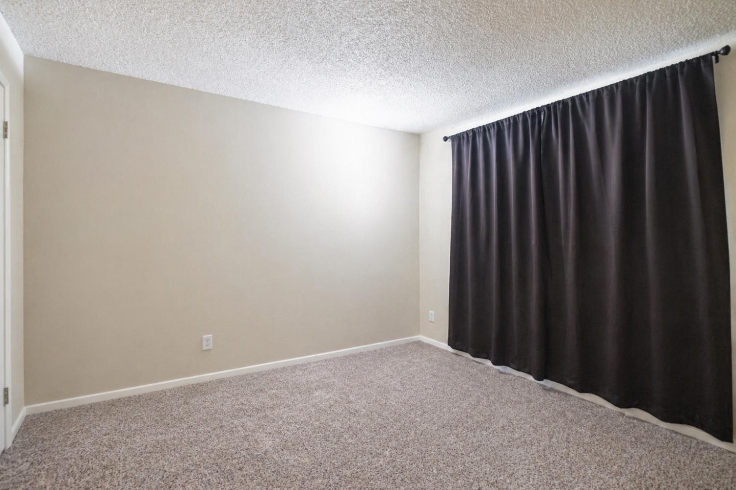 1855 Vartikian Avenue, Clovis, CA, 93611