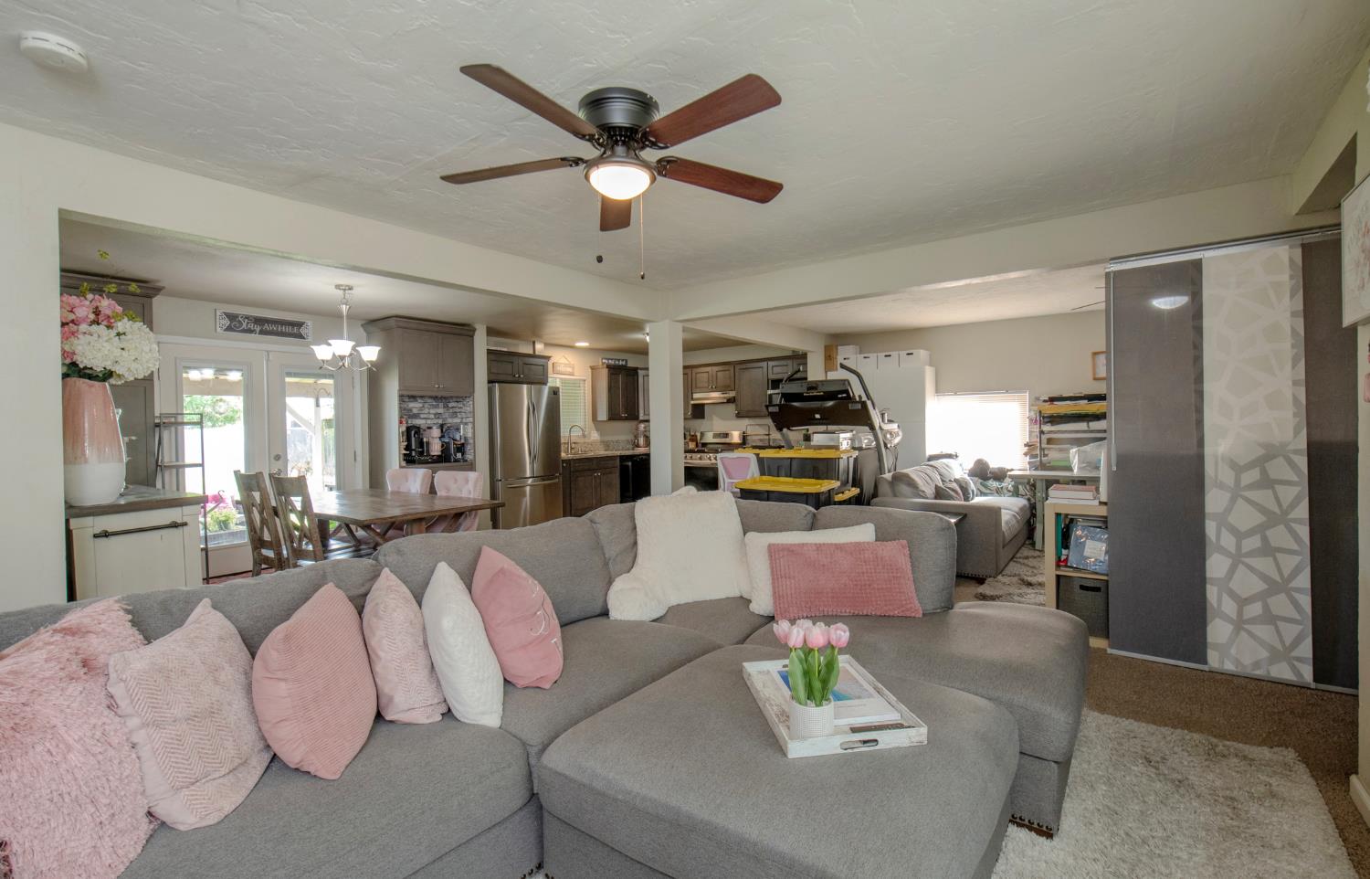 814 W Vassar Avenue, Fresno, CA, 93705
