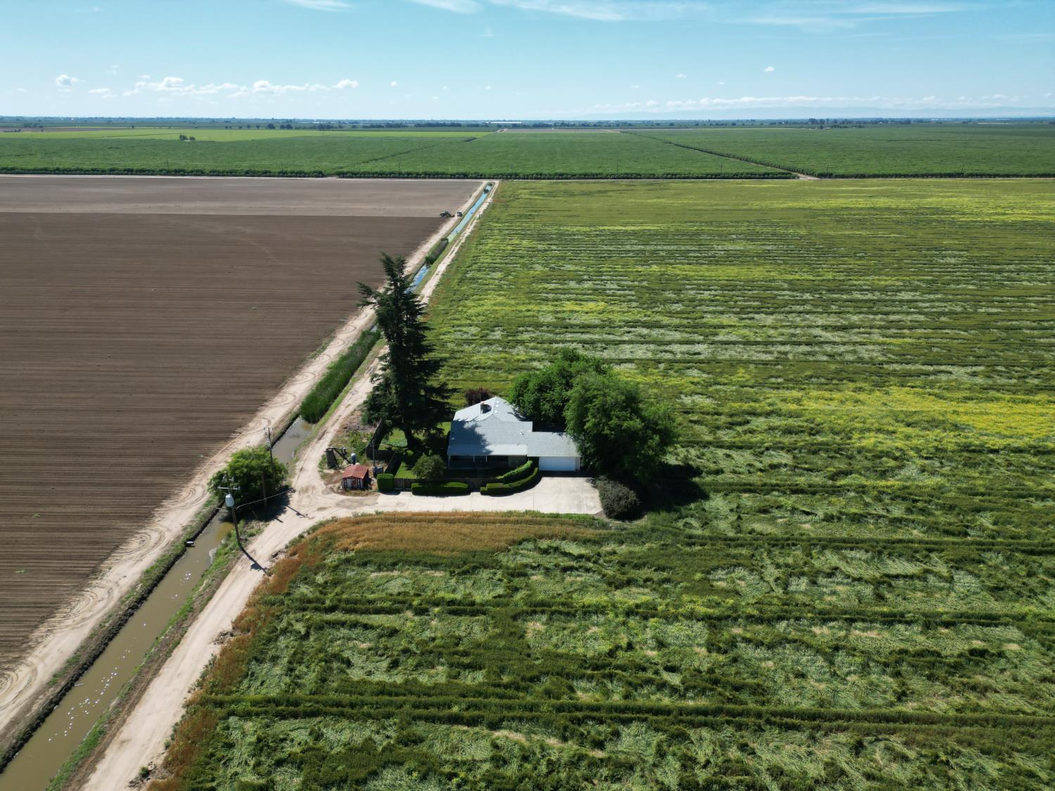 8841 Cross Road, Chowchilla, CA, 93610