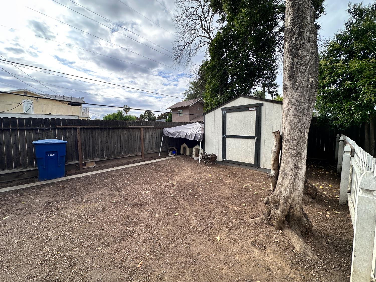 2049 N Adoline Avenue, Fresno, CA, 93705