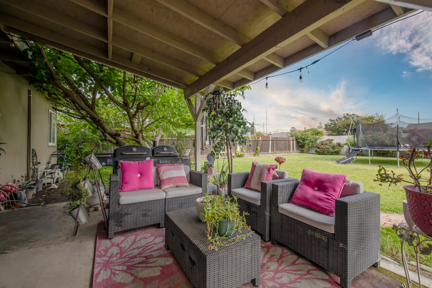 814 W Vassar Avenue, Fresno, CA, 93705