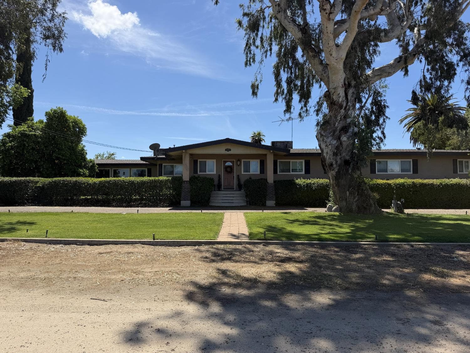 8841 Cross Road, Chowchilla, CA, 93610