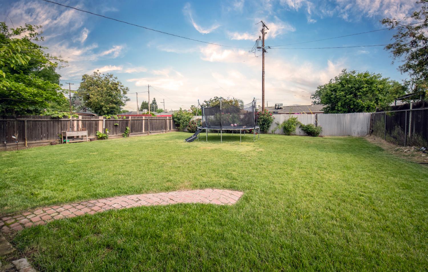 814 W Vassar Avenue, Fresno, CA, 93705