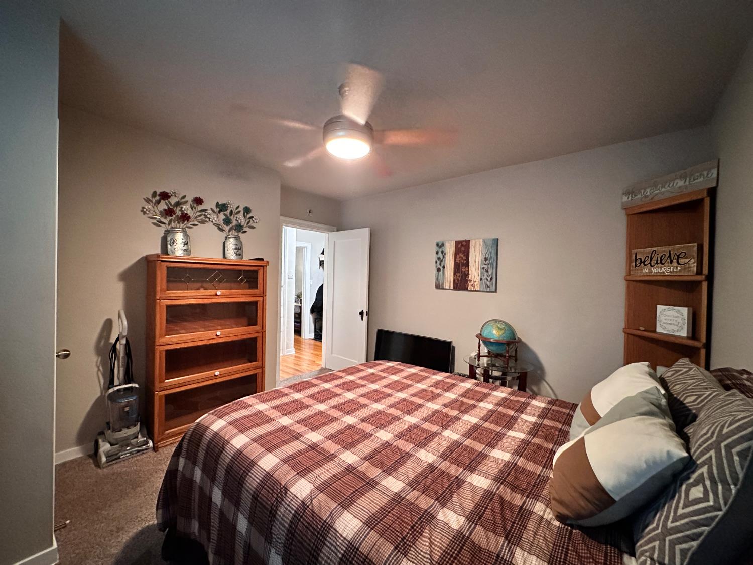 2049 N Adoline Avenue, Fresno, CA, 93705