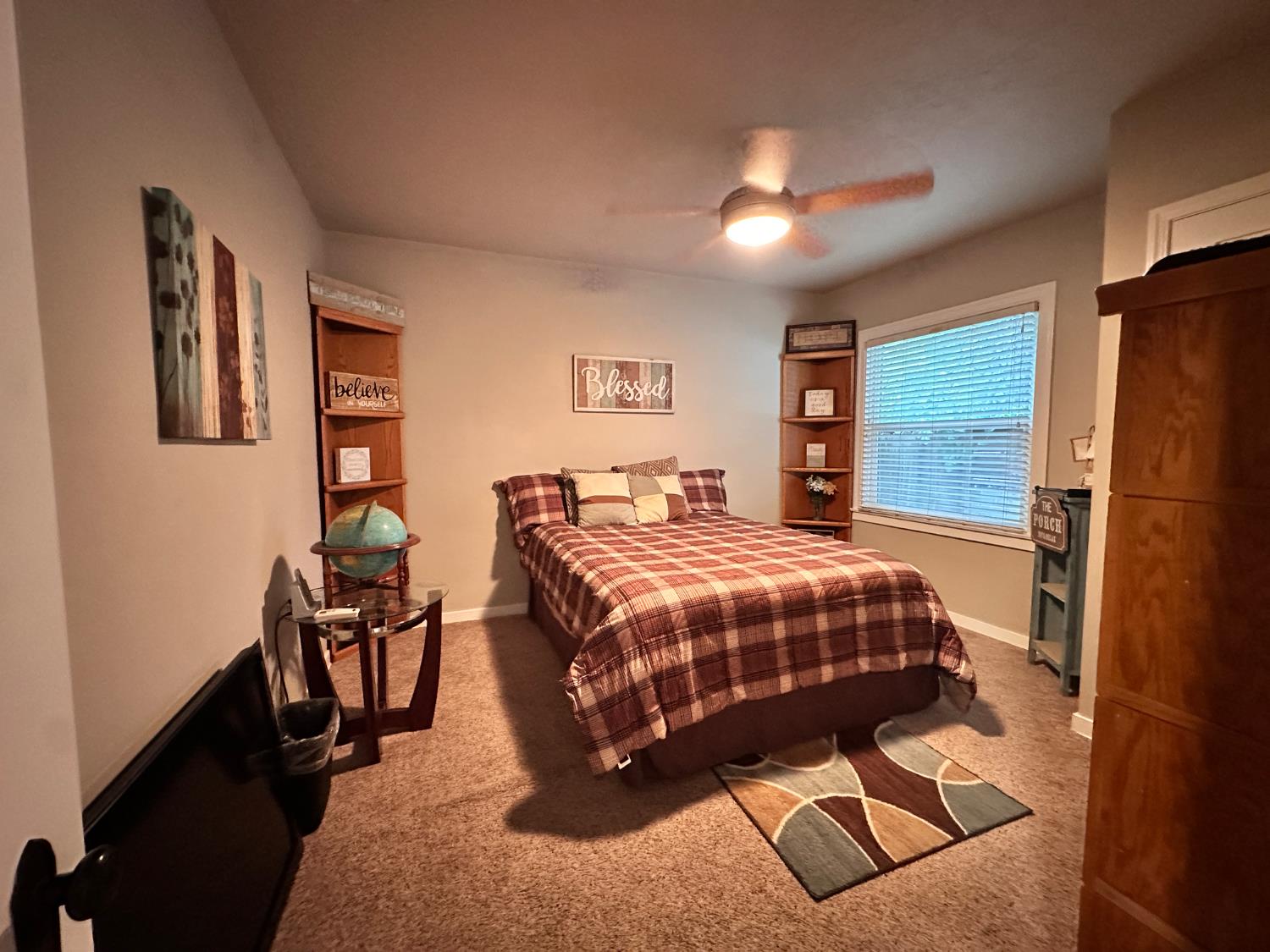 2049 N Adoline Avenue, Fresno, CA, 93705