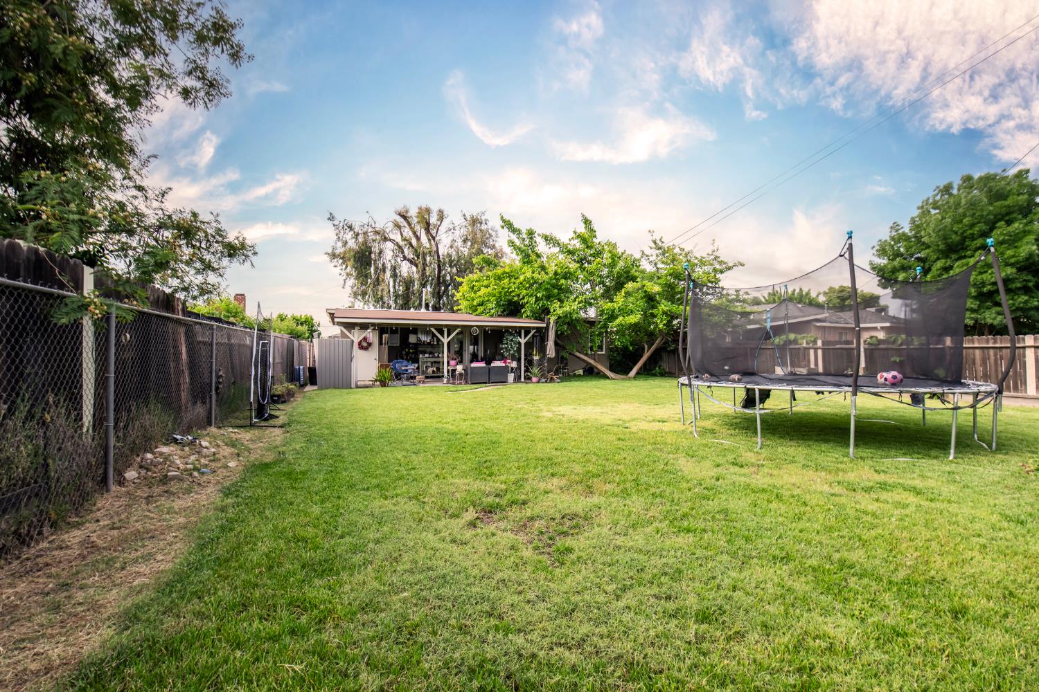 814 W Vassar Avenue, Fresno, CA, 93705