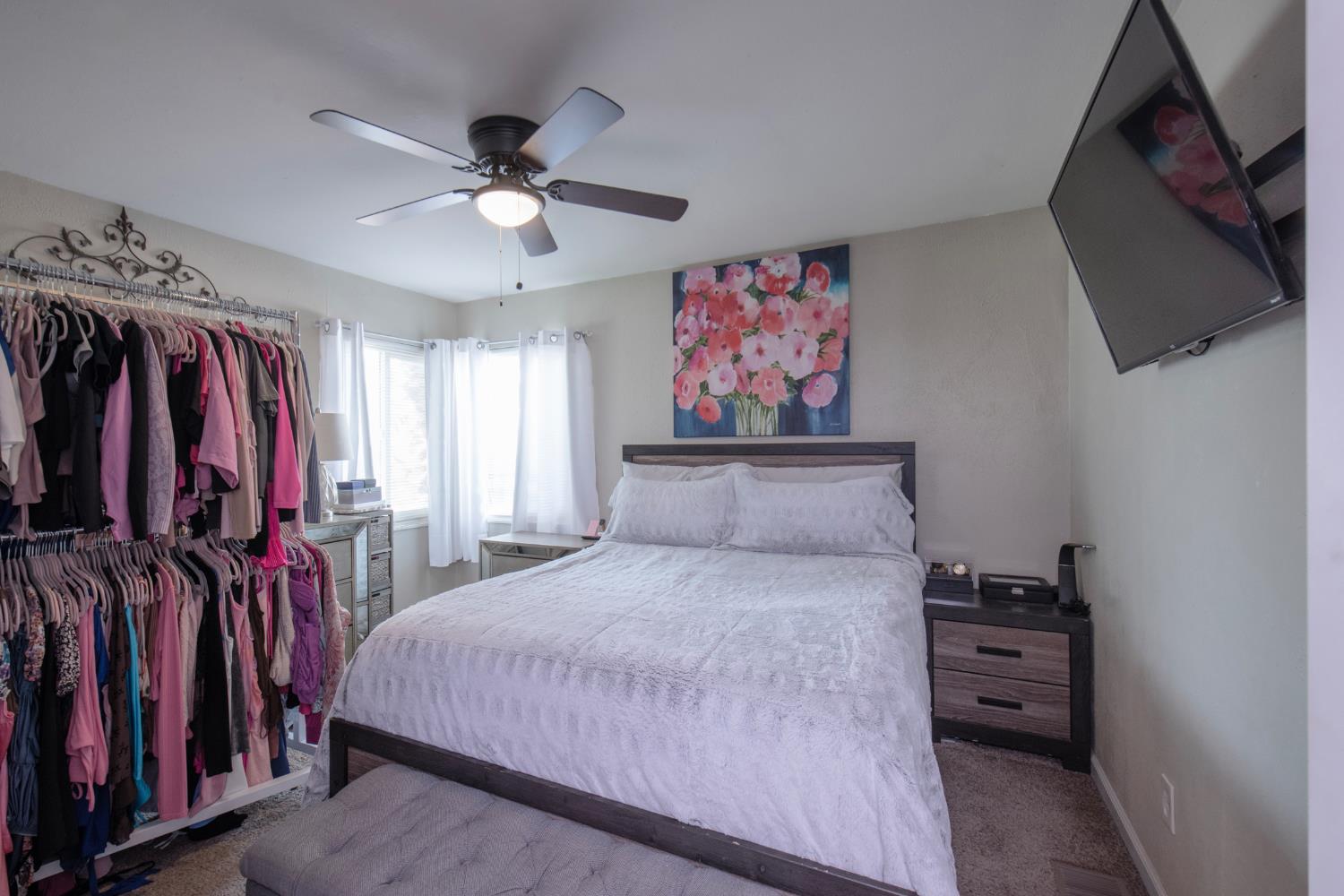 814 W Vassar Avenue, Fresno, CA, 93705