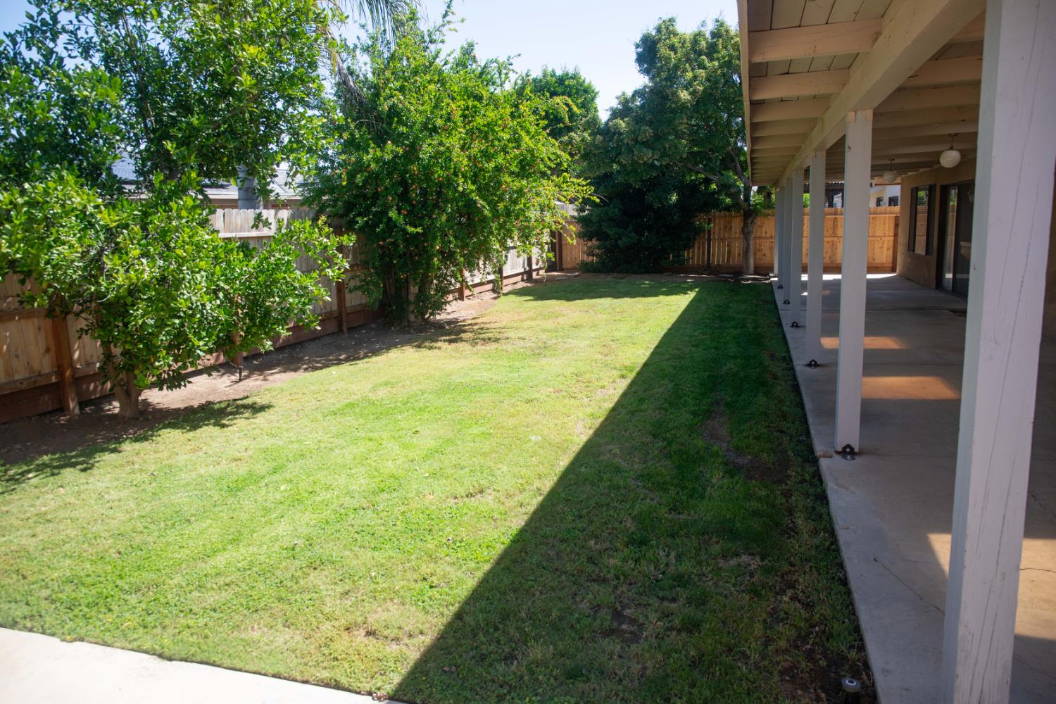 1855 Vartikian Avenue, Clovis, CA, 93611
