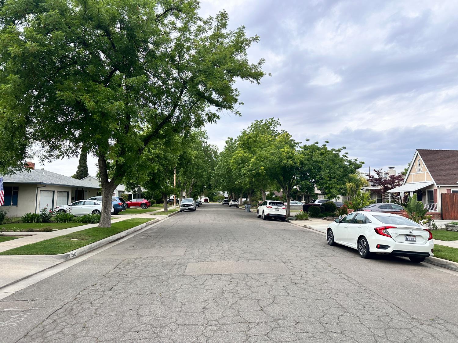 2049 N Adoline Avenue, Fresno, CA, 93705