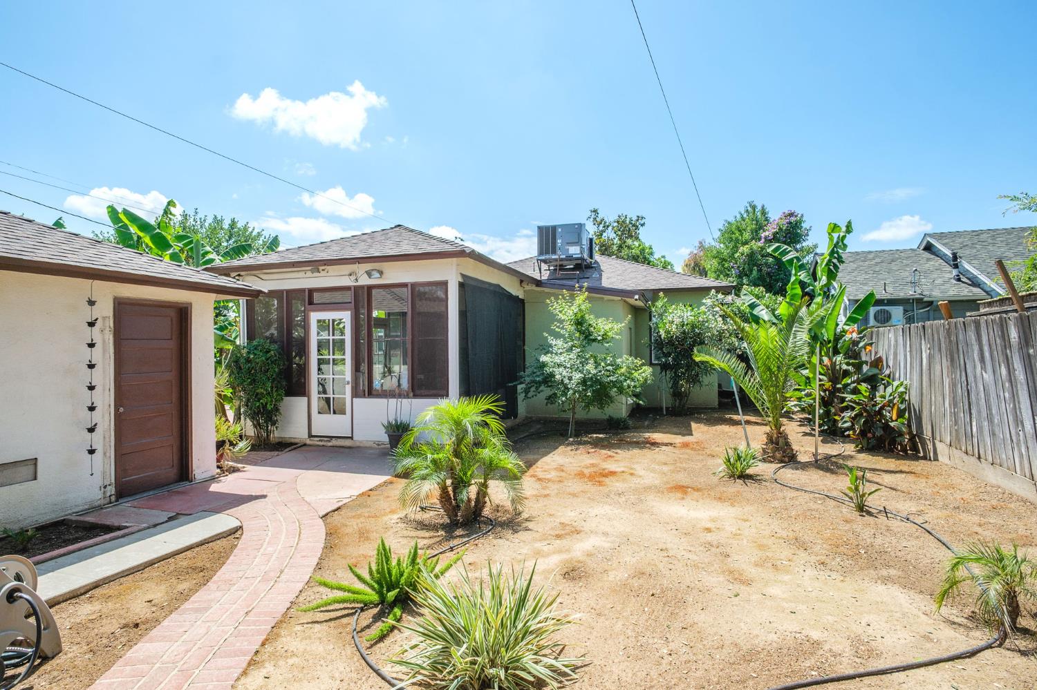 93 E Andrews Avenue, Fresno, CA, 93704