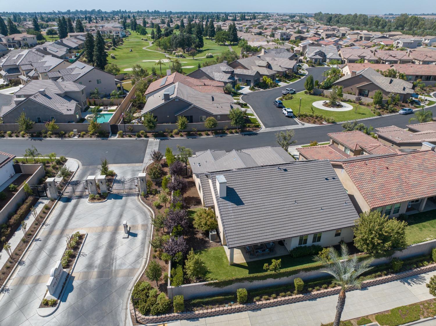 Single Family in Fresno - photo 3