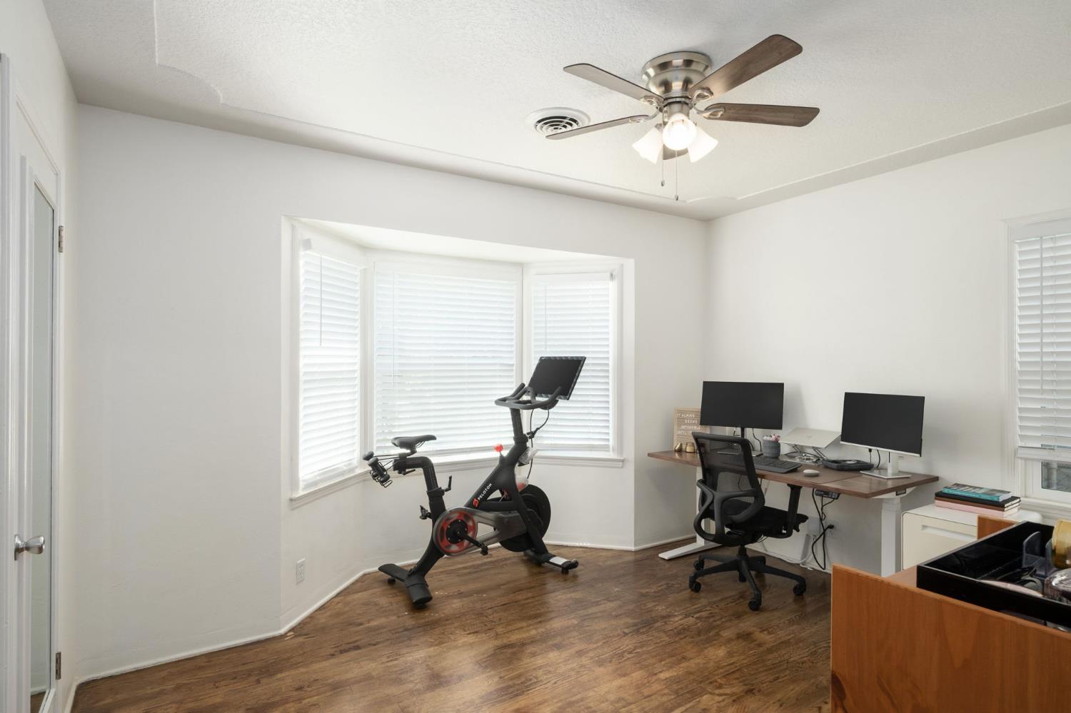 93 E Andrews Avenue, Fresno, CA, 93704