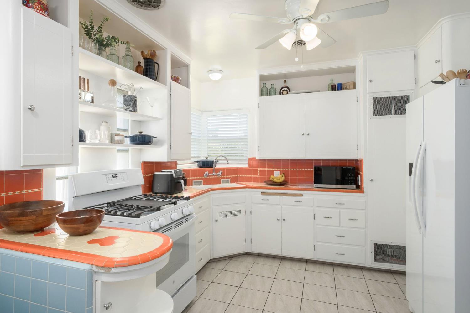 93 E Andrews Avenue, Fresno, CA, 93704