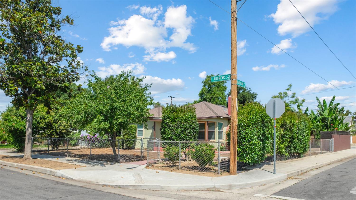 93 E Andrews Avenue, Fresno, CA, 93704